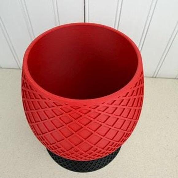 The Miro Planter, Indoor Flower Pot, Tabletop Planter. Lattice Design - Picture 4 of 11